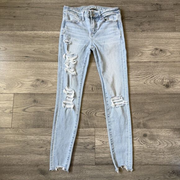 American Eagle Outfitters Denim - American Eagle Next Level Stretch Skinny‎ Jeans Distressed Light Wash Size 0 Reg